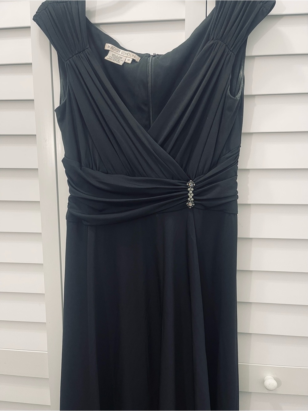 Maggie London Elegant Black Evening Dress with Rhinestone Waist Accent